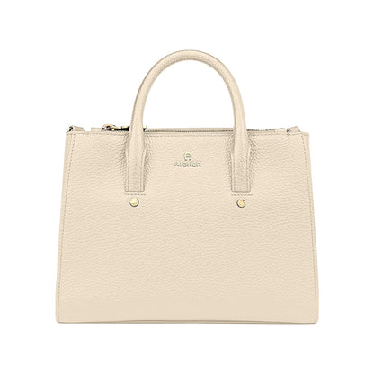 Macadamia white