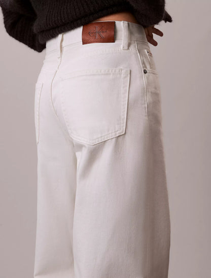 Chalk White