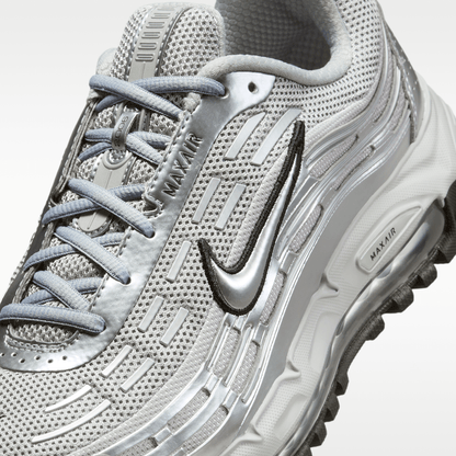 Flat Silver/Metallic Silver/Black/Metallic Silver