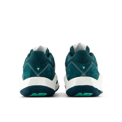 Nb White With Deep End