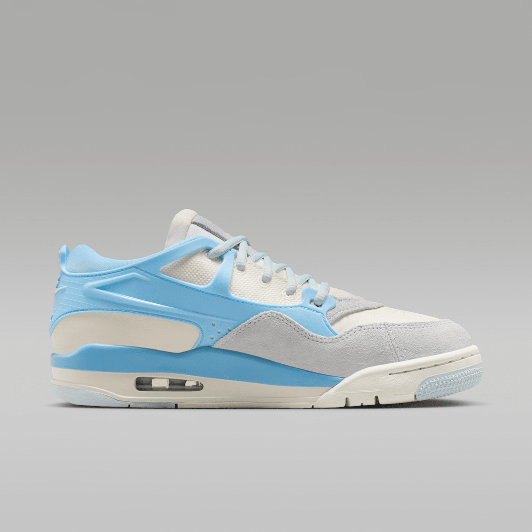 Psychic Blue/Pale Ivory/Aura