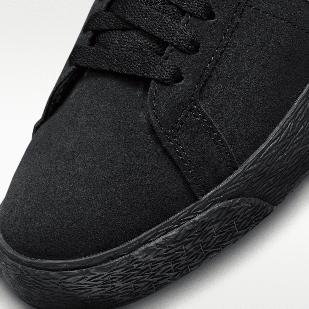 Black/Black/Black/White