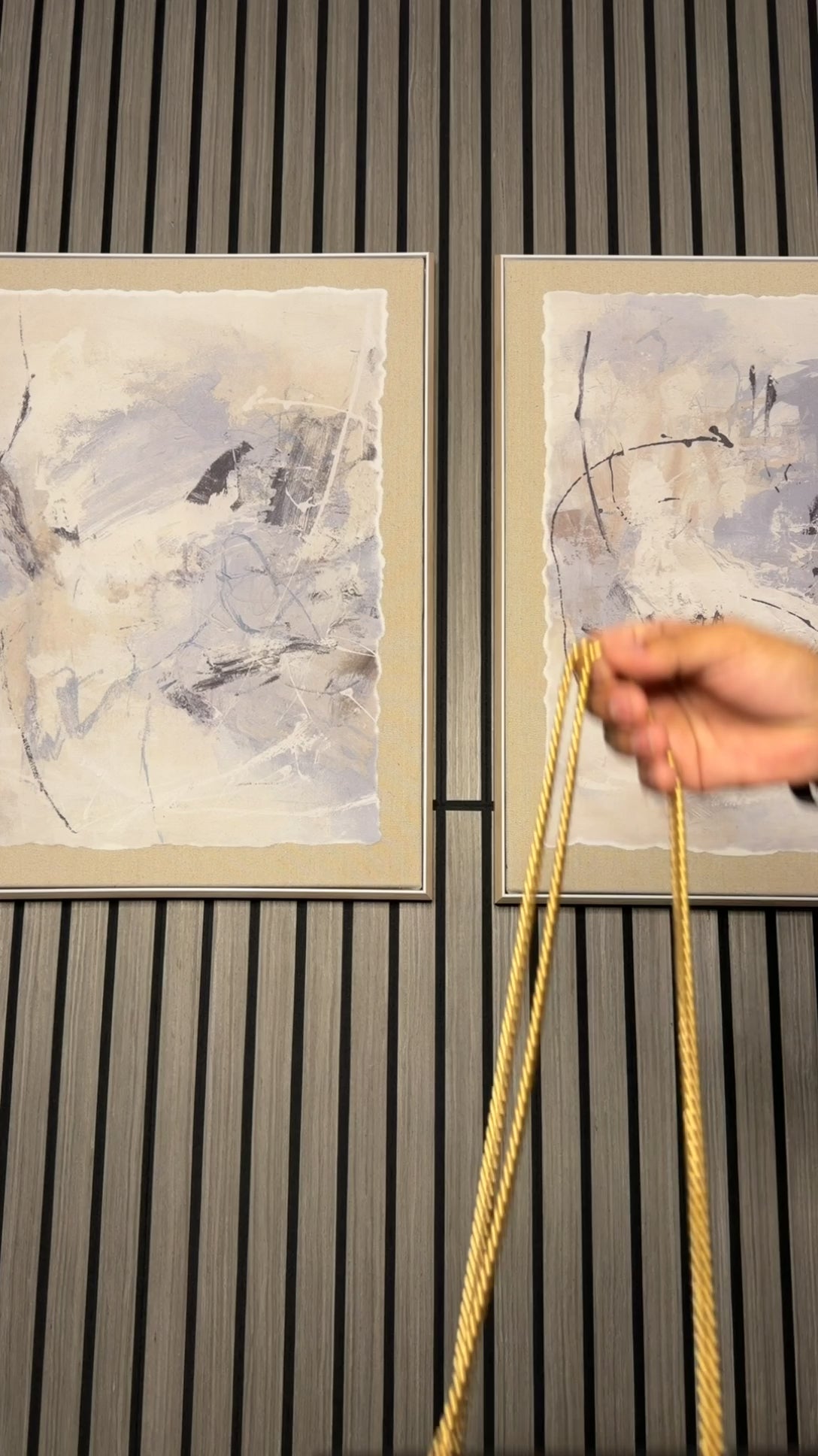 تحميل الفيديو: Tory Burch Fleming Soft Quilted Chain Shoulder Bag